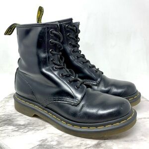 Dr. Martens 1460 Classic Black Leather Lace-Up Combat Boots 7 Grunge Punk Goth